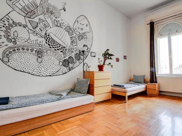 Pal's Hostel and Apartments : photo 2 de la chambre studio