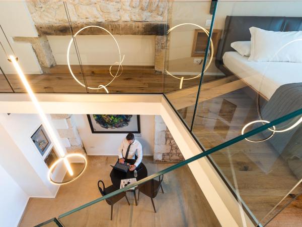 Re Dionisio Luxury Suites : photo 7 de la chambre suite deluxe