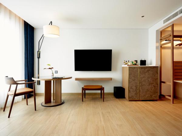 Montien Hotel Surawong Bangkok : photo 3 de la chambre chambre lits jumeaux premier