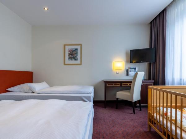 Trip Inn Hotel Esplanade : photo 2 de la chambre chambre familiale