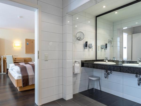 Trip Inn Hotel Esplanade : photo 4 de la chambre chambre double confort