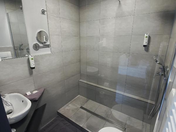 Hotel Falkenturm : photo 2 de la chambre appartement 3 chambres