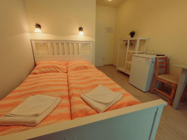 Pater Apartments and Rooms : photo 9 de la chambre chambre double
