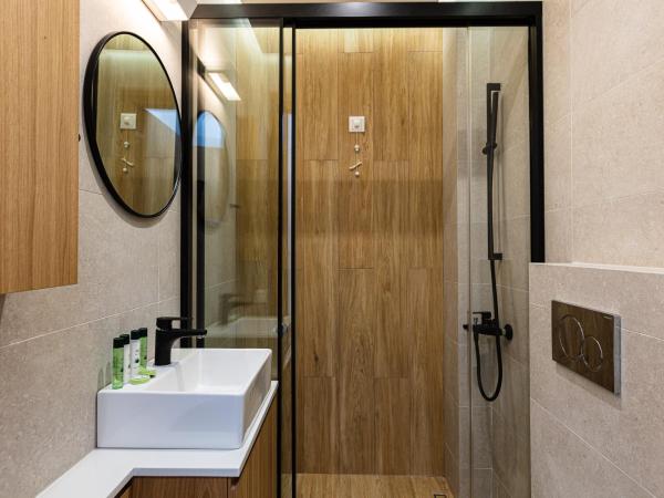 North Coast Seaside Suites : photo 9 de la chambre studio - vue latérale sur mer