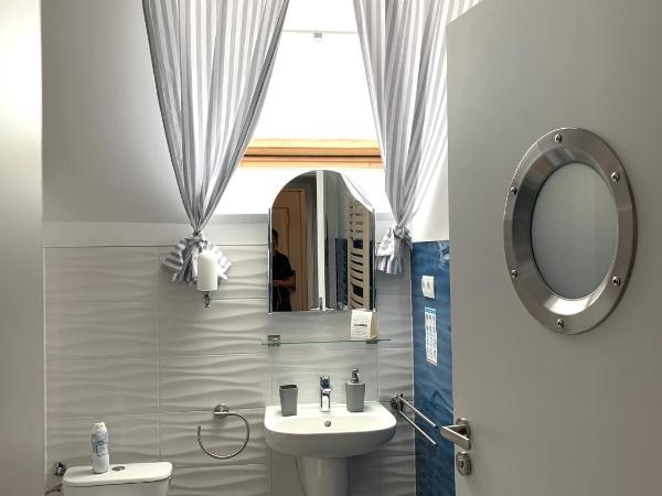 Willa 4 Pory Roku & Uznam : photo 10 de la chambre chambre double