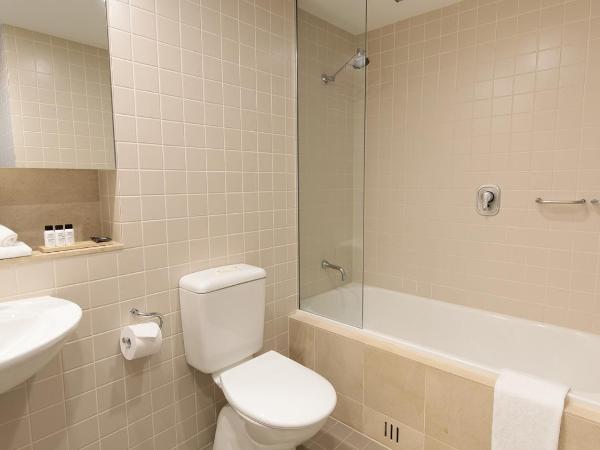 Oaks Glenelg Plaza Pier Suites : photo 9 de la chambre appartement 1 chambre premier - vue sur parc