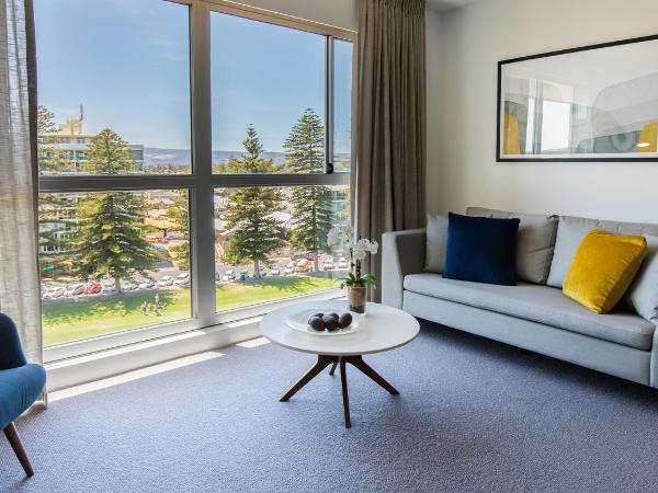 Oaks Glenelg Plaza Pier Suites : photo 2 de la chambre appartement 2 chambres premier - vue sur parc