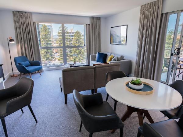 Oaks Glenelg Plaza Pier Suites : photo 1 de la chambre appartement 2 chambres premier - vue sur parc - sans service de ménage