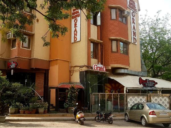 Hotel Royal Castle Grand : photo 1 de la chambre chambre familiale supérieure