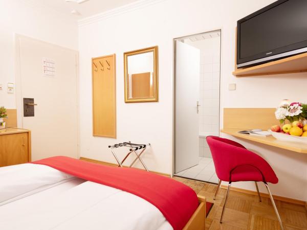 Hotel Liebetegger-Klagenfurt : photo 4 de la chambre chambre double