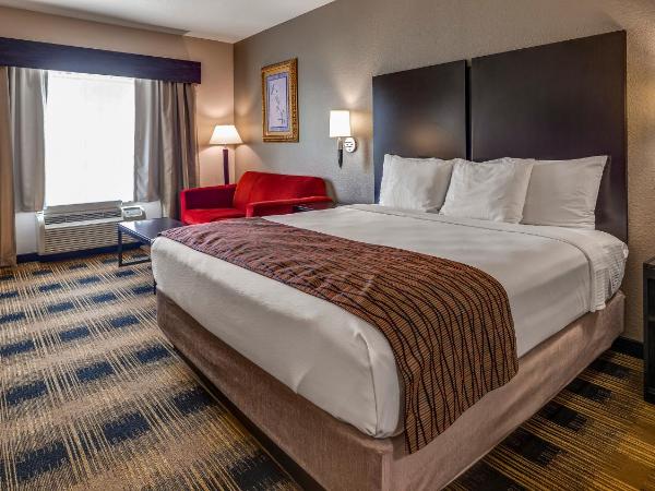 Best Western Plus Heritage Inn Houston : photo 3 de la chambre chambre lit king-size avec canapé-lit