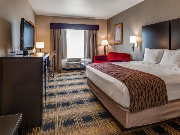 Best Western Plus Heritage Inn Houston : photo 5 de la chambre chambre lit king-size avec canapé-lit