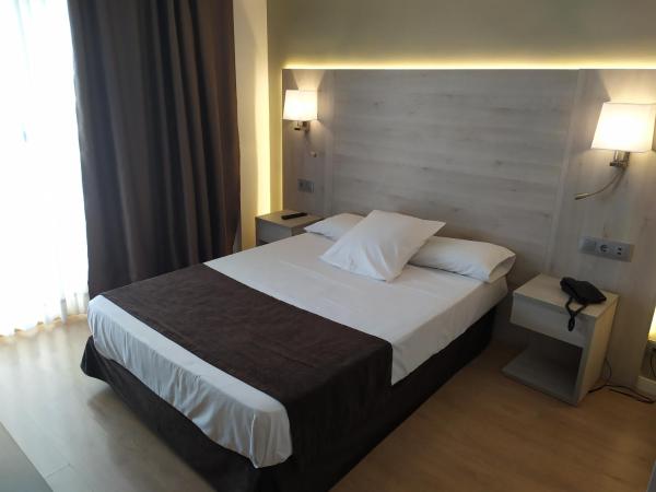 Hotel Helios Lloret : photo 1 de la chambre chambre simple