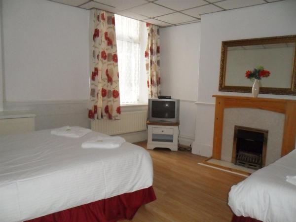 The waterfront hotel : photo 1 de la chambre chambre quadruple avec douche