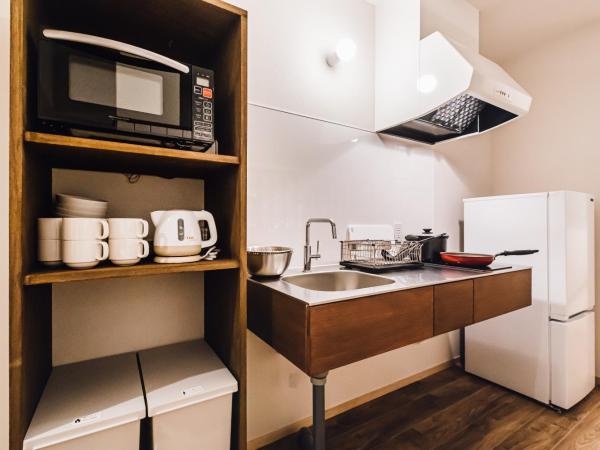 Yamahana Onsen Tonden Japanese Inn : photo 10 de la chambre family room 2 with bathroom room