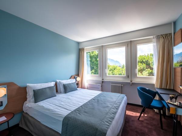 Hotel Mona Ex-Eurotel : photo 2 de la chambre mini hébergement mona - vue partielle sur lac