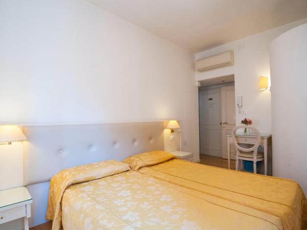 Albergo ai Tolentini : photo 2 de la chambre chambre double ou lits jumeaux standard