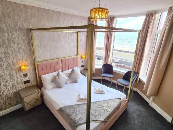 Tiffany's Hotel : photo 3 de la chambre chambre double avec lit à baldaquin