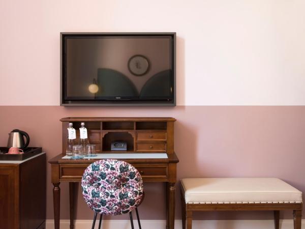 Hotel Indigo Verona - Grand Hotel Des Arts, an IHG Hotel : photo 3 de la chambre chambre lit king-size standard