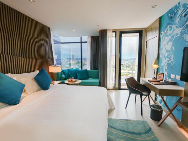 Mytt Hotel Pattaya - SHA Extra Plus : photo 2 de la chambre suite junior