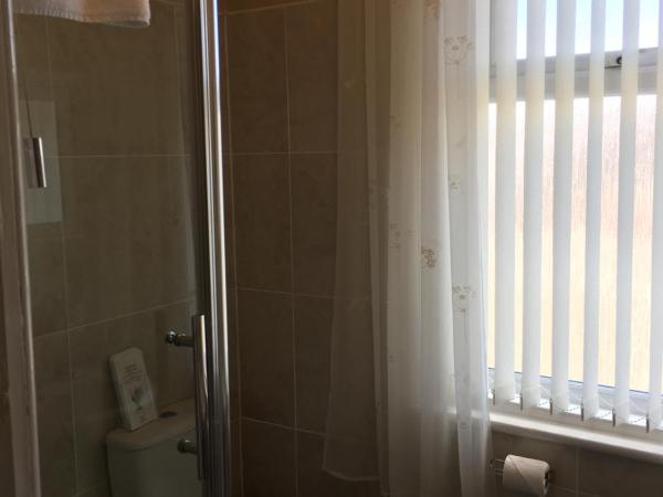 Glenheath Hotel : photo 2 de la chambre chambre triple