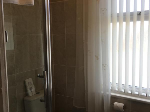 Glenheath Hotel : photo 7 de la chambre chambre triple