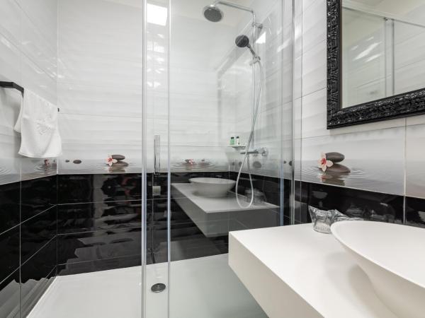 Galeria Valeria Seaside Downtown - MAG Quaint & Elegant Boutique Hotels : photo 10 de la chambre chambre supérieure - pas de vue