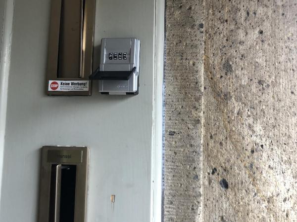 Einzel-Apartment Düsseldorf Oberkassel : photo 1 de la chambre appartement avec douche