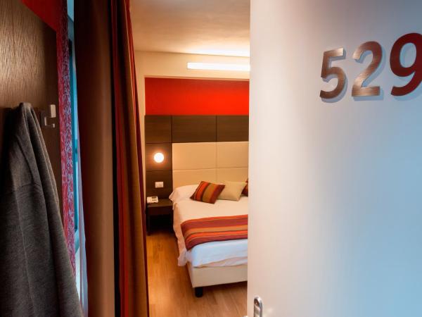 HB Aosta Hotel & Balcony SPA : photo 2 de la chambre chambre simple Économique