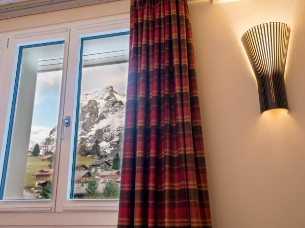 Hotel Kreuz&Post**** Grindelwald : photo 7 de la chambre chambre double deluxe