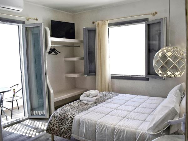 Naxos Enjoy Apartments : photo 6 de la chambre studio double deluxe