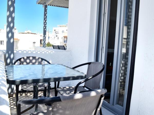 Naxos Enjoy Apartments : photo 8 de la chambre chambre triple deluxe