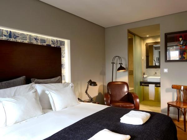 Dalma Old Town - Castelo : photo 1 de la chambre studio supérieur avec vue sur la rivière.