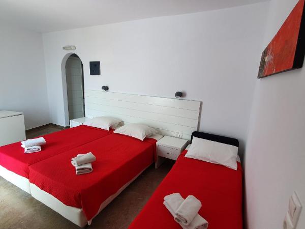 Hotel Gorgona : photo 5 de la chambre chambre triple Économique