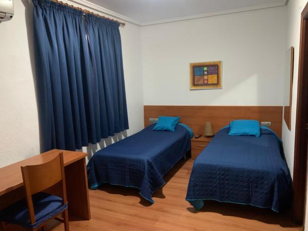 SunDos Feria Valencia : photo 3 de la chambre chambre double Économique