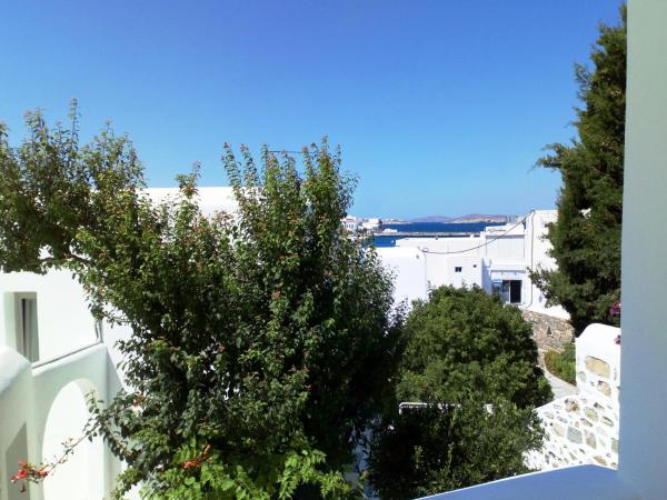 Island Mykonos Suites : photo 10 de la chambre appartement avec balcon