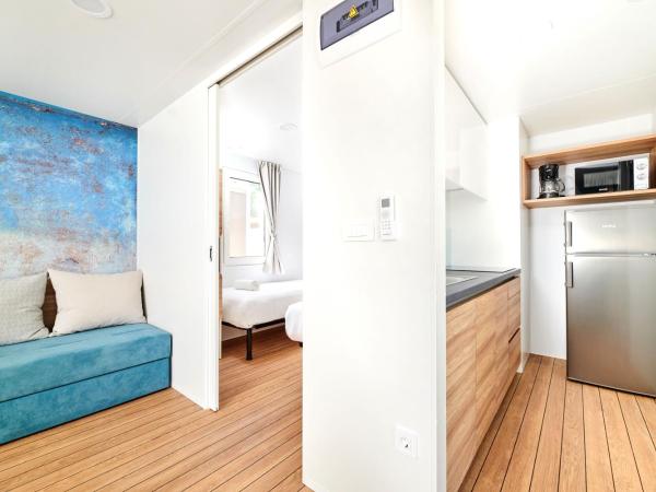 Camping Park Umag Mobile Homes : photo 7 de la chambre mobile home premium