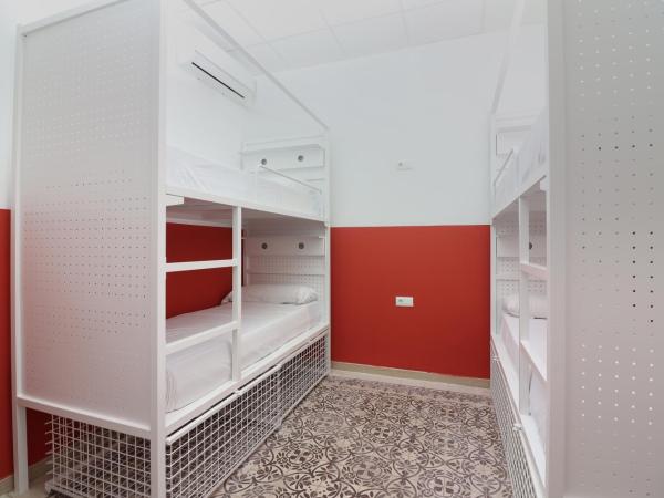 Feel Hostels City Center : photo 3 de la chambre lit dans dortoir pour femmes de 8 lits