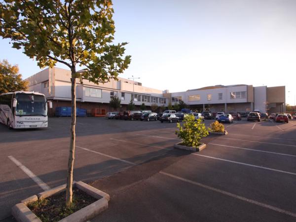 TOP HOTEL Praha : photo 3 de la chambre chambre double ou lits jumeaux exécutive - parking gratuit