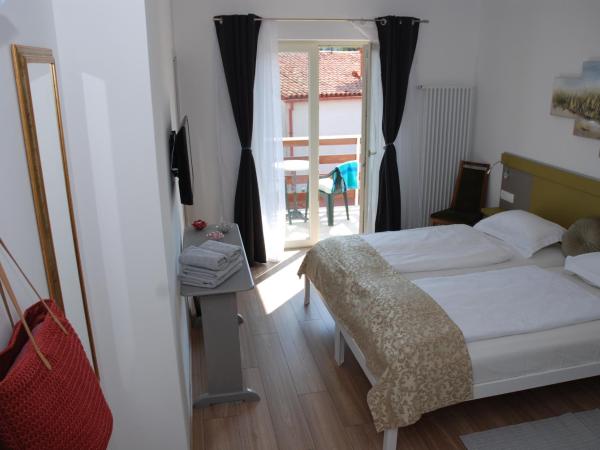 B&B Sea Joy Rovinj 1 : photo 2 de la chambre chambre lits jumeaux deluxe