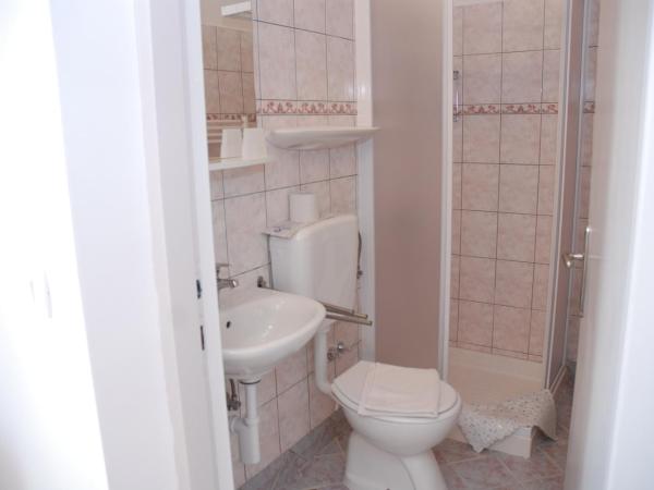 B&B Sea Joy Rovinj 1 : photo 7 de la chambre chambre lits jumeaux deluxe - vue sur mer