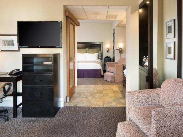 The Sofia Hotel : photo 3 de la chambre suite deluxe avec lit king-size