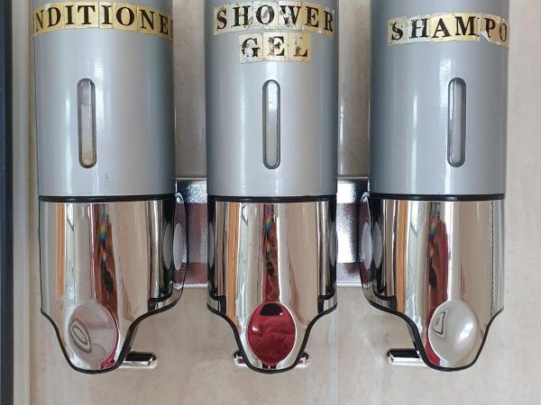 Tranquility : photo 1 de la chambre chambre lits jumeaux standard avec salle de bains commune