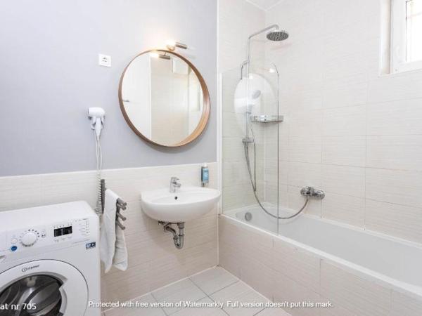 Corvin Plaza Apartments & Suites : photo 6 de la chambre room #37863335