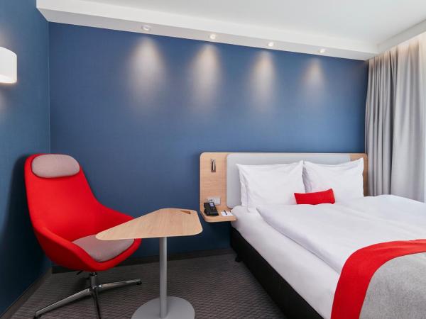 Holiday Inn Express - Berlin - Alexanderplatz, an IHG Hotel : photo 10 de la chambre chambre double