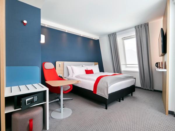 Holiday Inn Express - Berlin - Alexanderplatz, an IHG Hotel : photo 7 de la chambre chambre double standard