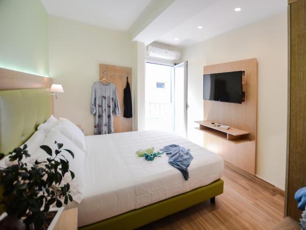 Hotel Ostuni : photo 4 de la chambre chambre double