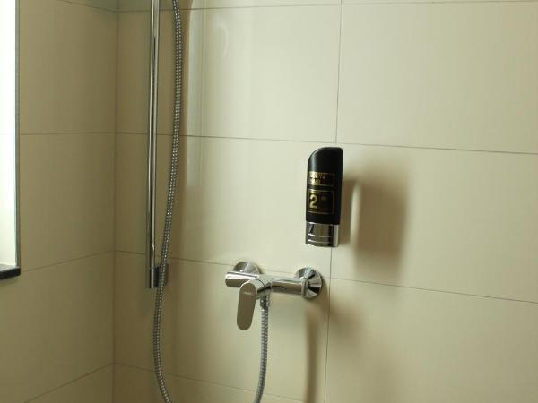 Lovely Studio Cologne West - Neues Momomotel : photo 7 de la chambre chambre double supérieure