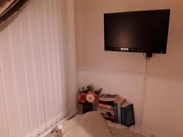 Mayfair Hotel : photo 2 de la chambre chambre simple avec douche