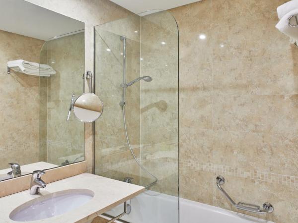 Silken Coliseum : photo 7 de la chambre chambre double ou lits jumeaux standard
